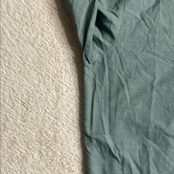 Basic Editions Green Casual Button Down Shirt - Picture 5 of 7